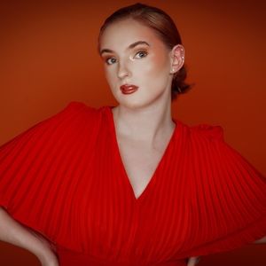 Meet your Posher, Lucy